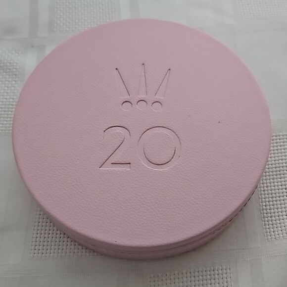 Pandora Authentic 20th Edition Charms & Bracelet Round Jewelry Box Pink - Picture 4 of 16